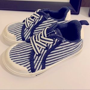 OshKosh Slip-On Striped Toddler Shoes - Size 5